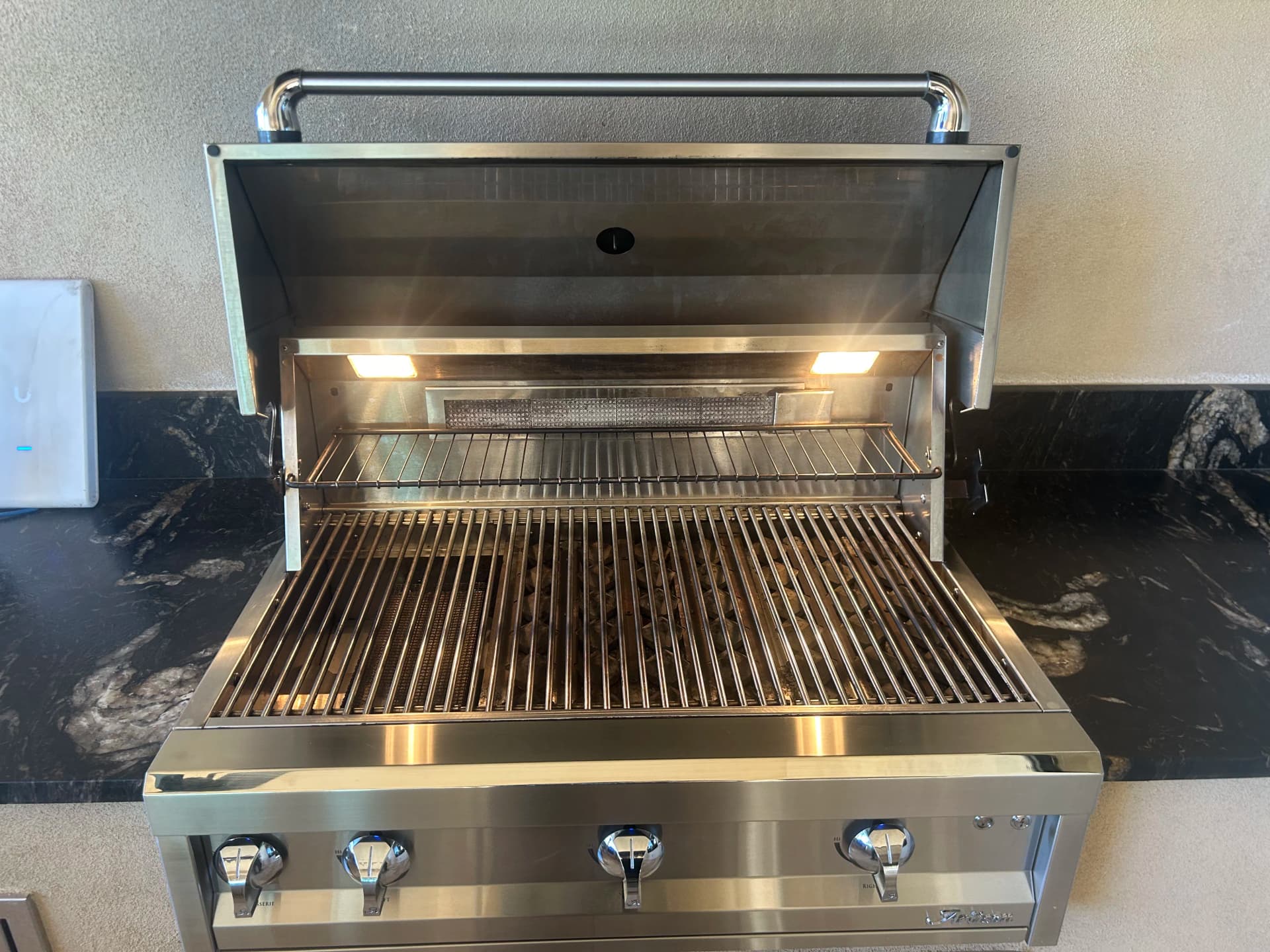 Gallery photos for Built-In BBQ Deep Clean in the Phoenix Valley: Image #1